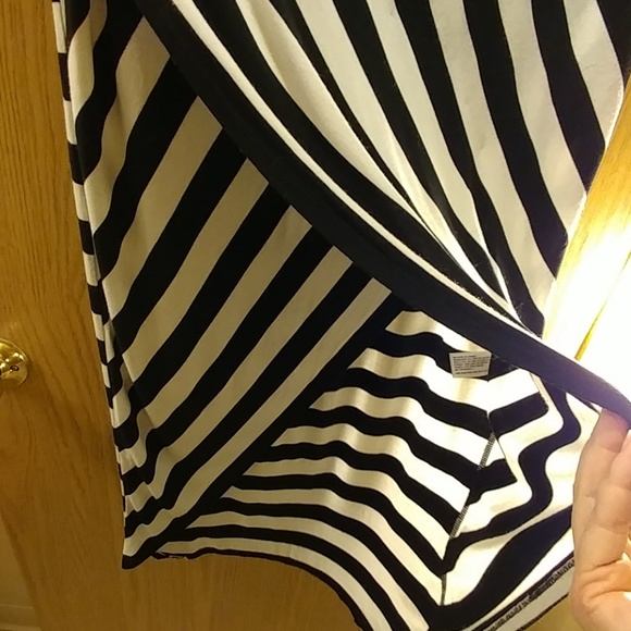 Pure Energy skirt size X (see measurements) - Picture 6 of 8